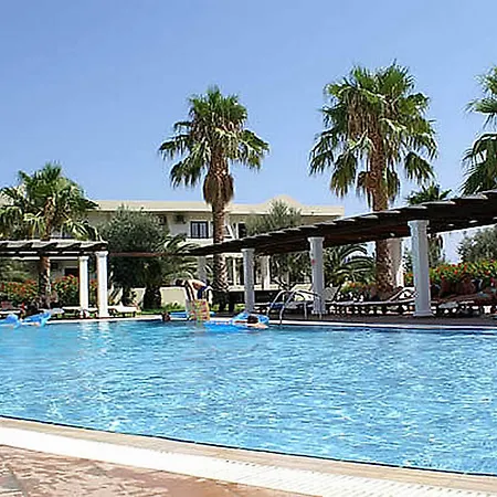 Pefkos Village 3*