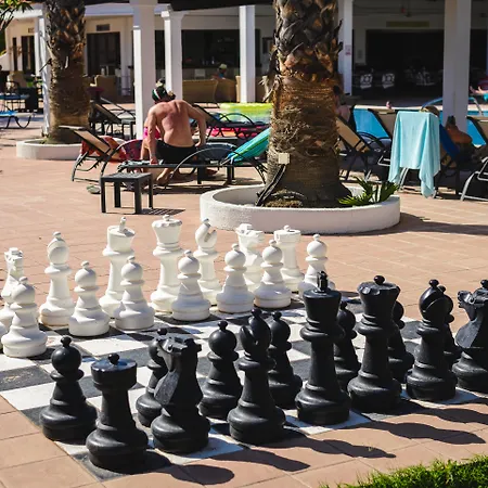 Pefkos Village 3*
