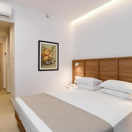 Apartmanhotel Pefkos Village 3*