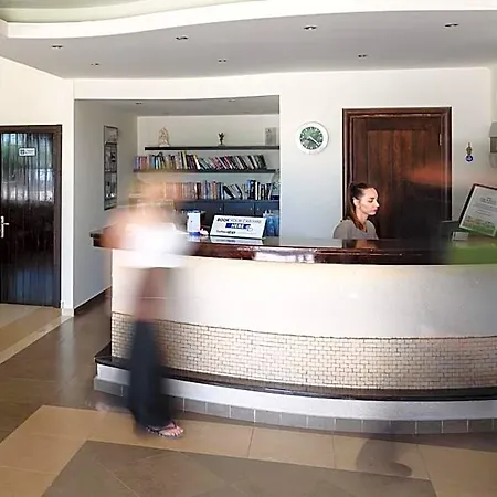 Aparthotel Pefkos Village 3*