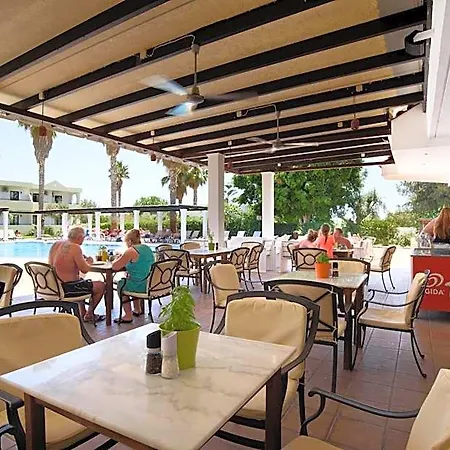 Pefkos Village Aparthotel Pefki