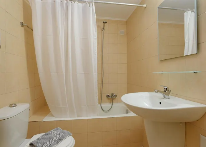 Pefkos Village Hotel apartamentowy