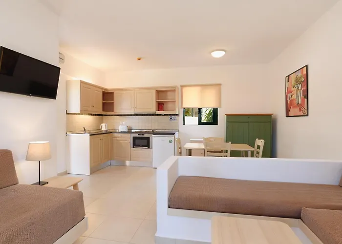 Pefkos Village شقة فندقية Pefki