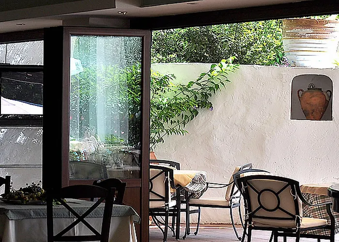 Pefkos Village Aparthotel