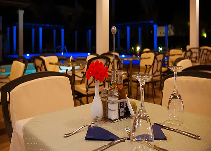 아파트호텔 Pefkos Village 3*