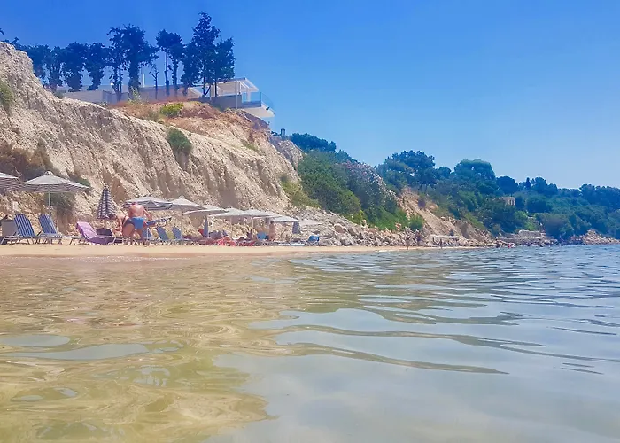 Pefkos Village 아파트호텔