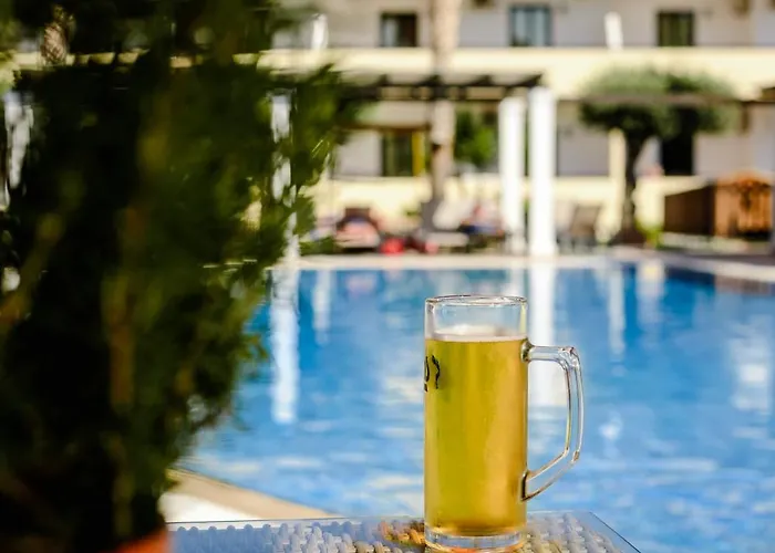 Aparthotel Pefkos Village 3*