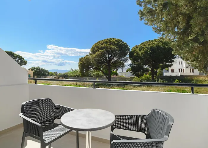 Hotel apartamentowy Pefkos Village