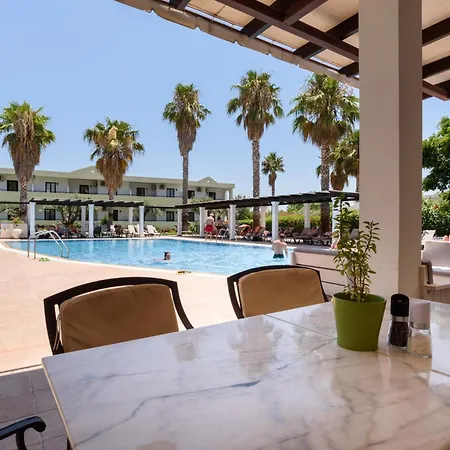 Pefkos Village Apartmanhotel