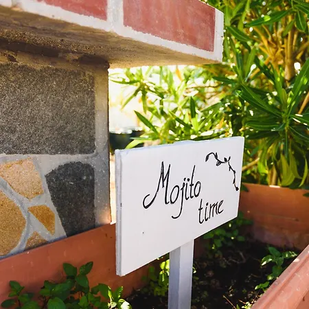 Pefkos Village Lejlighedshotel